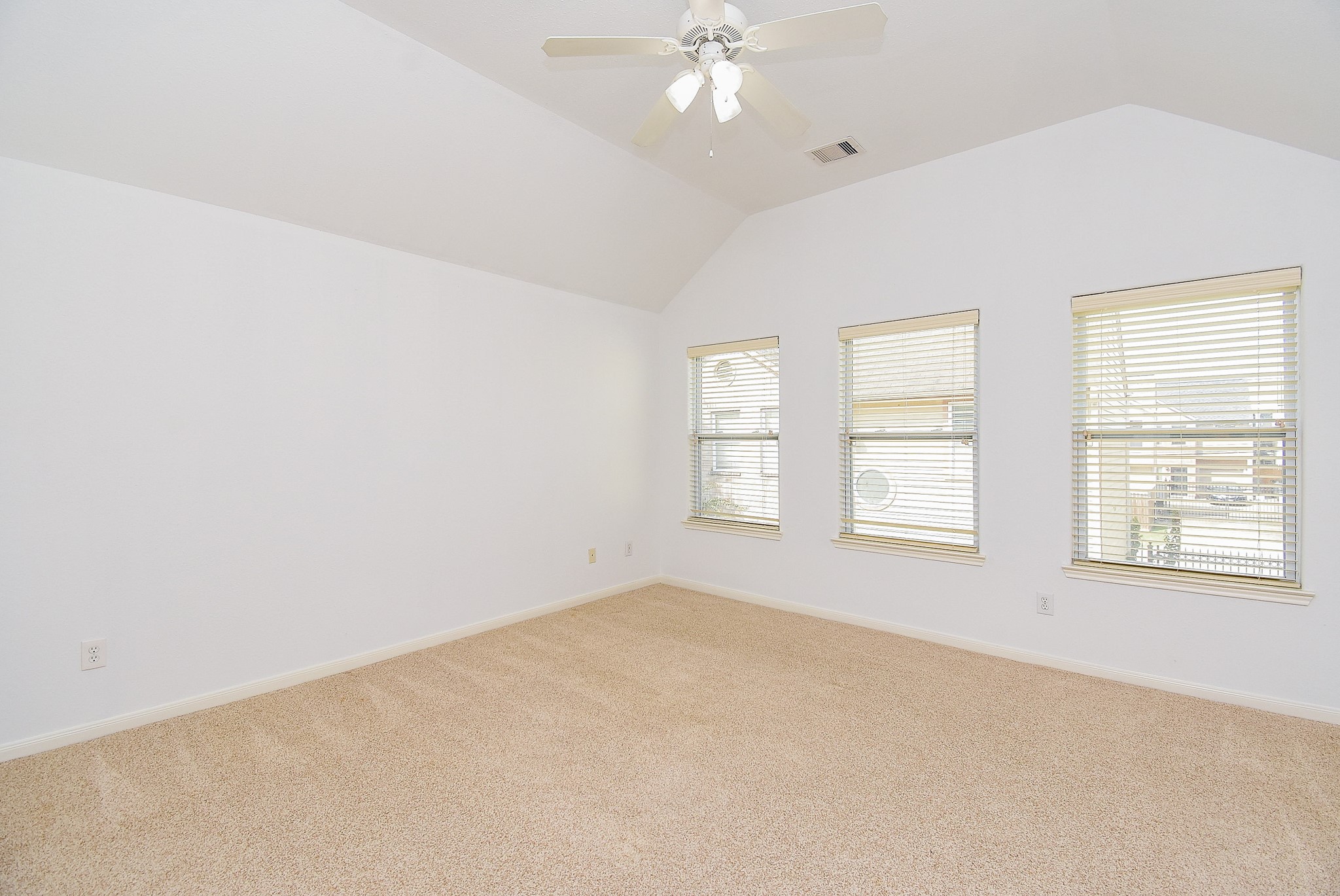 2202 Naomi Street, Unit 3 Houston, TX 77054 - Photo 28 of 42 a view of an empty room with a window