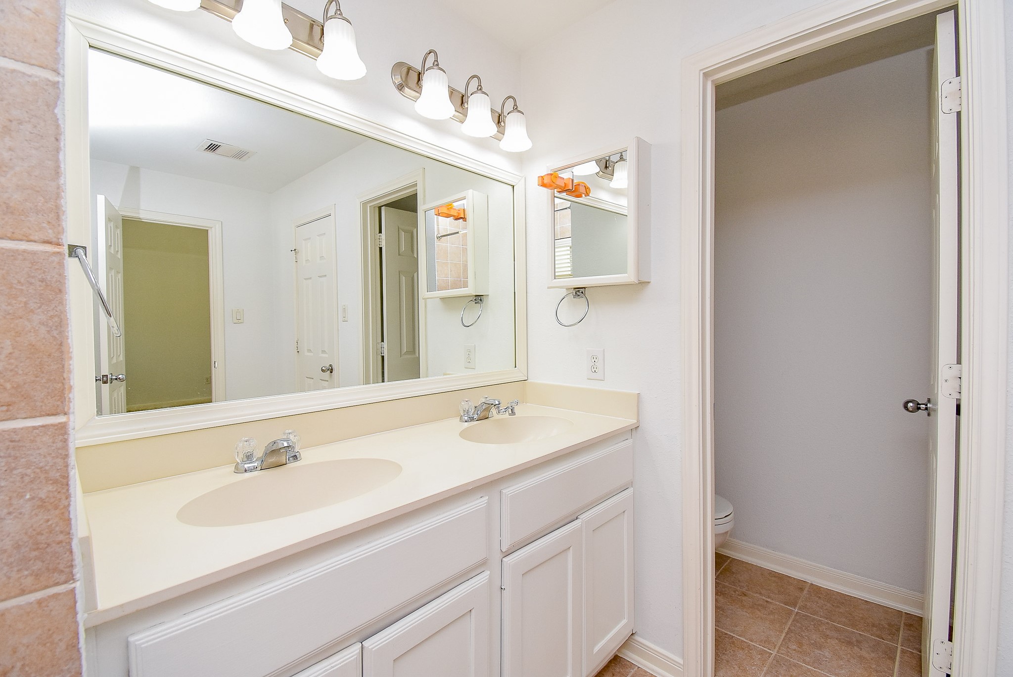 2202 Naomi Street, Unit 3 Houston, TX 77054 - Photo 35 of 42