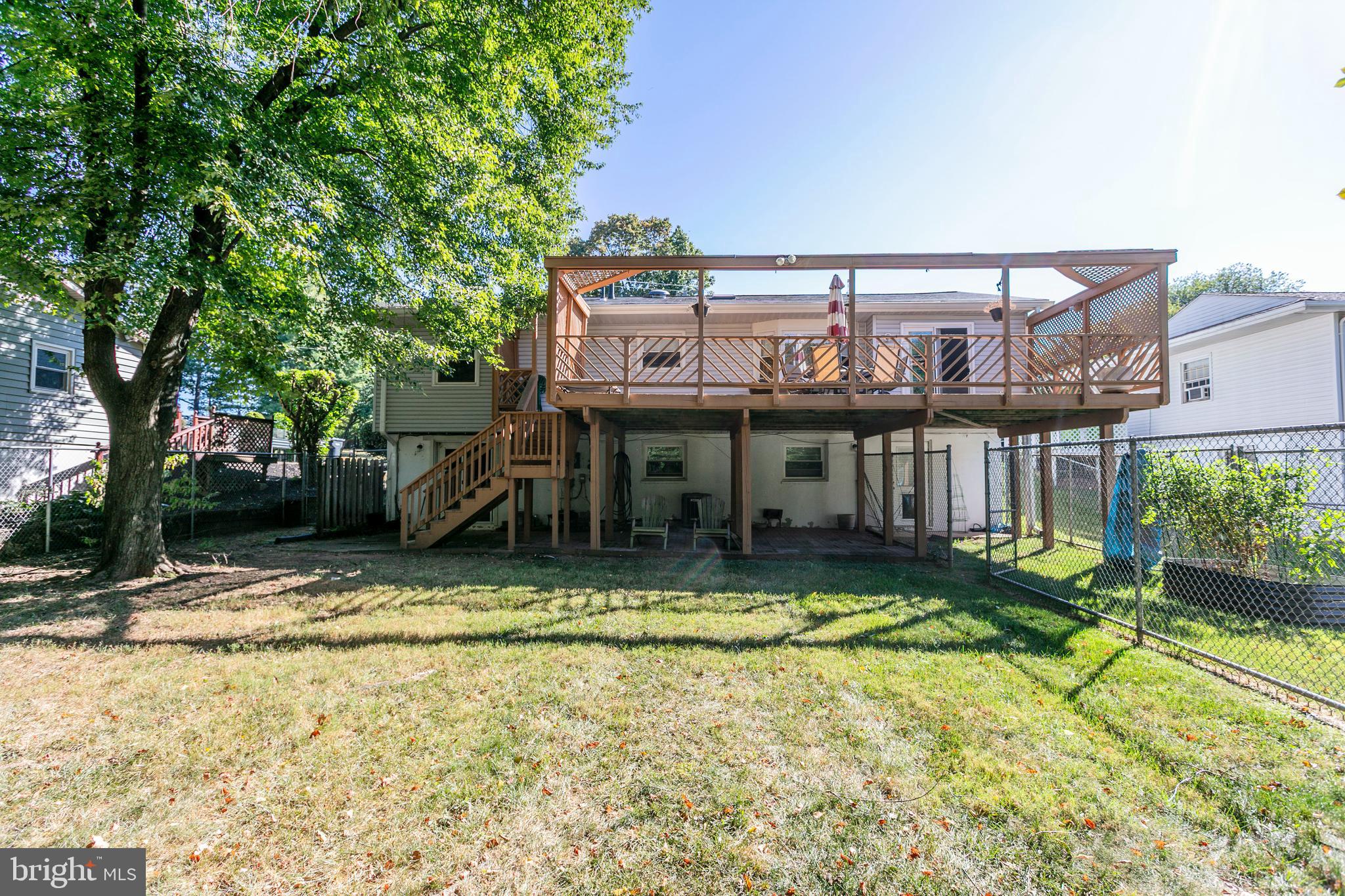 905 West Poplar Road Sterling, VA 20164 - Photo 3 of 8