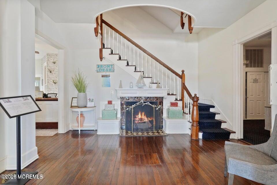 200 Monmouth Avenue, Unit 21 Spring Lake, NJ 07762 - Photo 16 of 25 Front Stairs