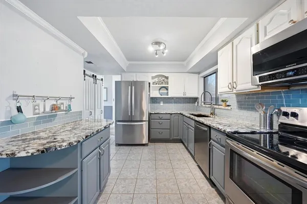 $394,999 | 3404 Andover Drive, Bedford, TX 76021