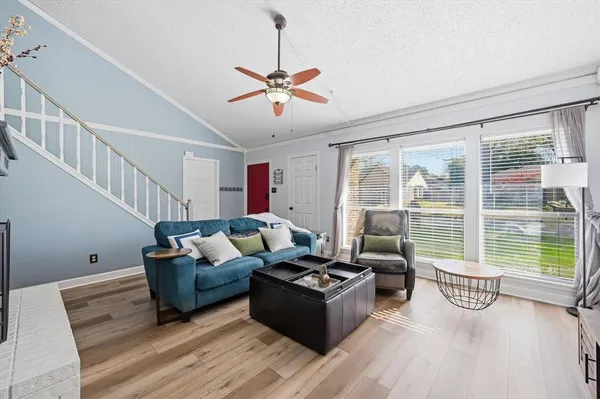 $394,999 | 3404 Andover Drive, Bedford, TX 76021