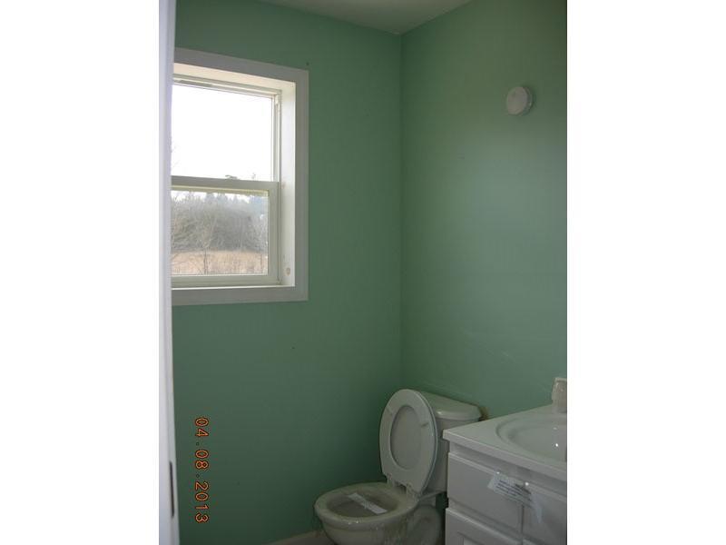 997 Greenbush Road Exeter, ME 04435 - Photo 15 of 17 Bathroom. 2nd floor