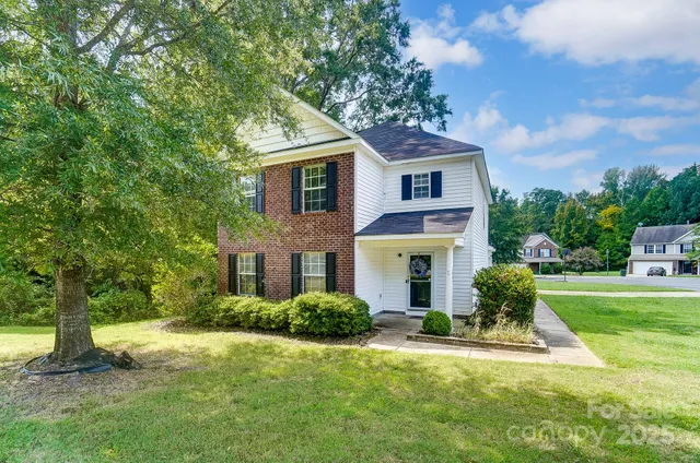 $380,000 | 2003 Capel Court, Rock Hill, SC 29730