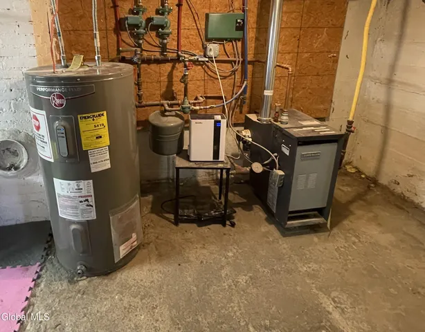 $269,000 | 55 Seaman Avenue, Castleton-on-Hudson, NY 12033