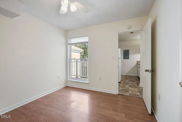 $290,000 | 1411 Collegiate Circle, Unit 302, Raleigh, NC 27606