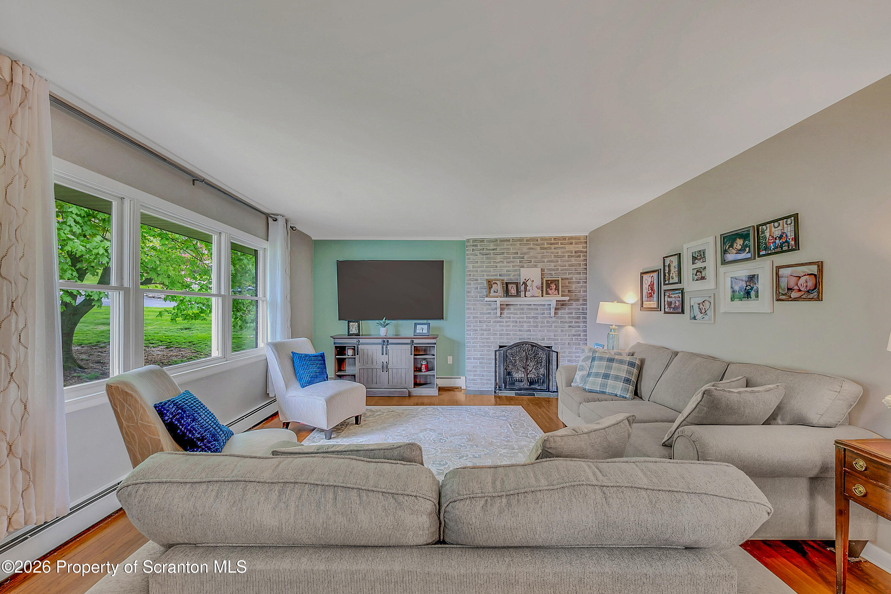 402 Tulip Circle Clarks Summit, PA 18411 - Photo 15 of 41 Tulip Circle -14