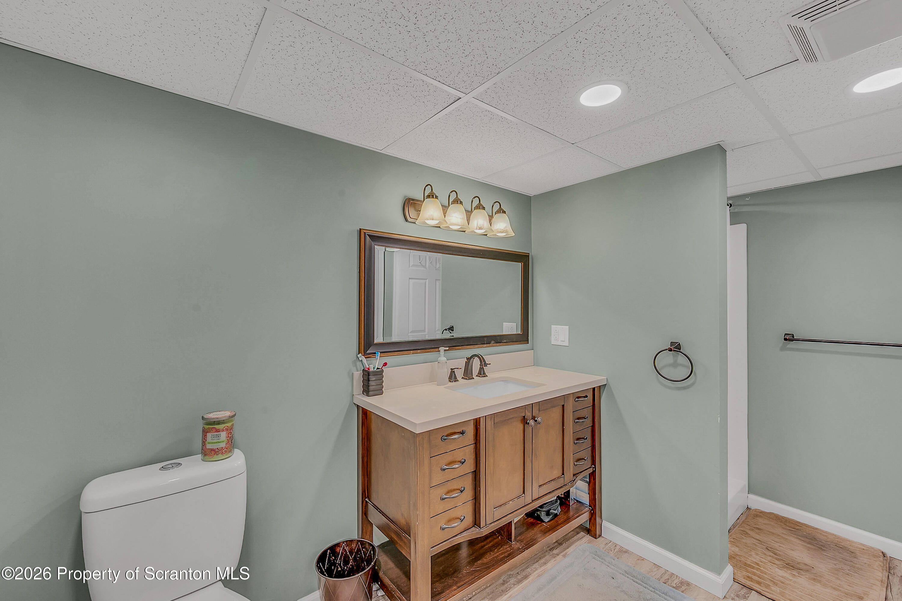 402 Tulip Circle Clarks Summit, PA 18411 - Photo 33 of 41 Tulip Circle -35