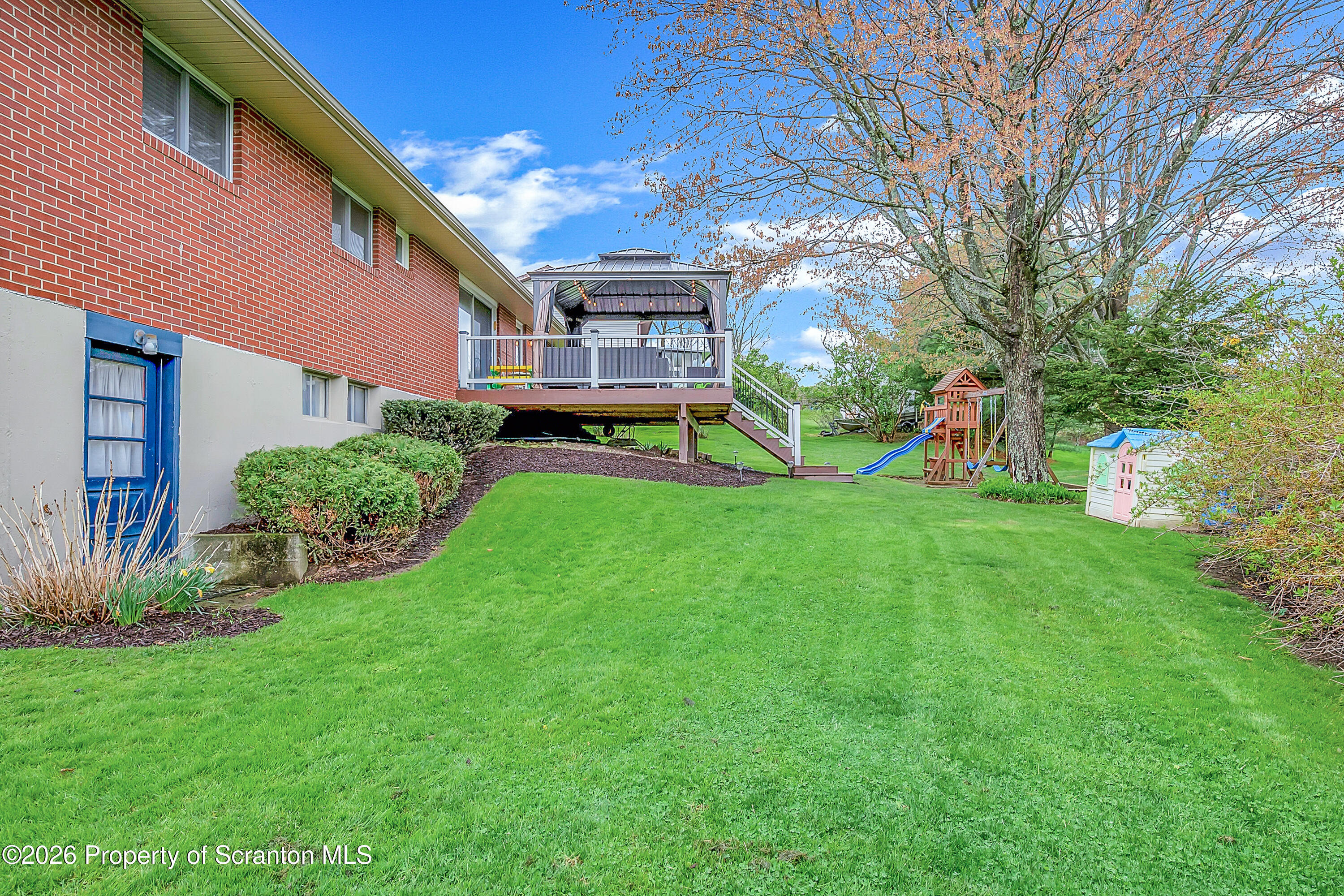402 Tulip Circle Clarks Summit, PA 18411 - Photo 36 of 41 Tulip Circle -7