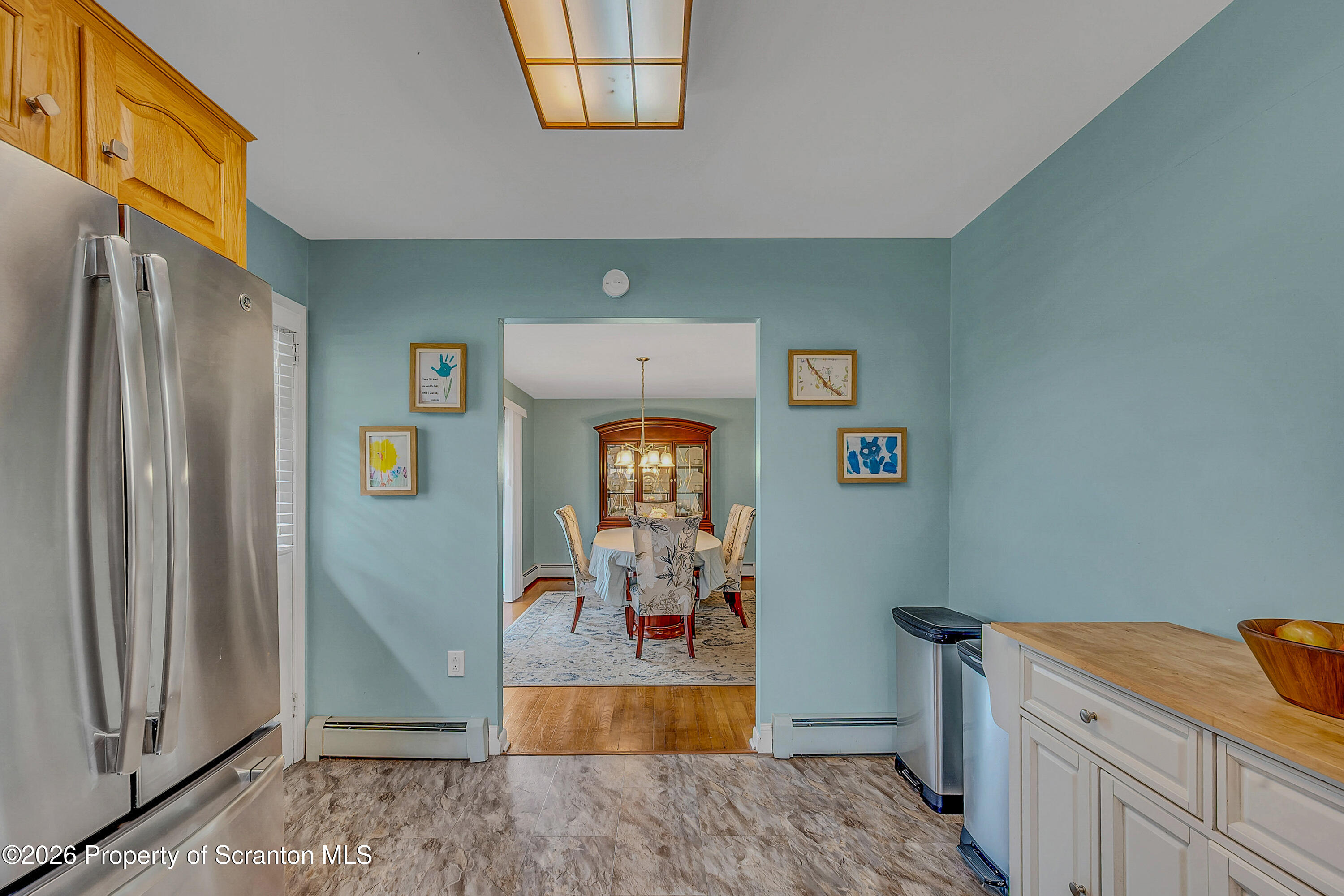 402 Tulip Circle Clarks Summit, PA 18411 - Photo 5 of 41 Tulip Circle -24