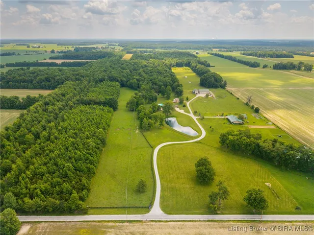 $585,000 | 8641 South 850 West, Nabb, IN 47147