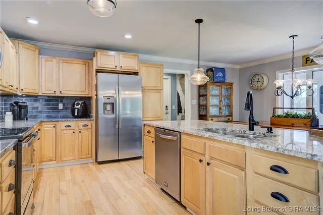 $585,000 | 8641 South 850 West, Nabb, IN 47147