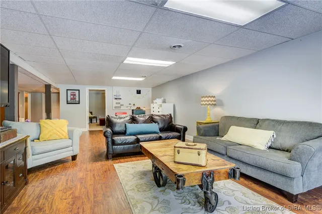 $585,000 | 8641 South 850 West, Nabb, IN 47147