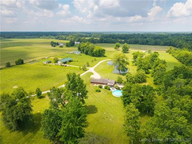 $585,000 | 8641 South 850 West, Nabb, IN 47147