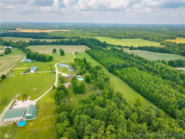 $585,000 | 8641 South 850 West, Nabb, IN 47147