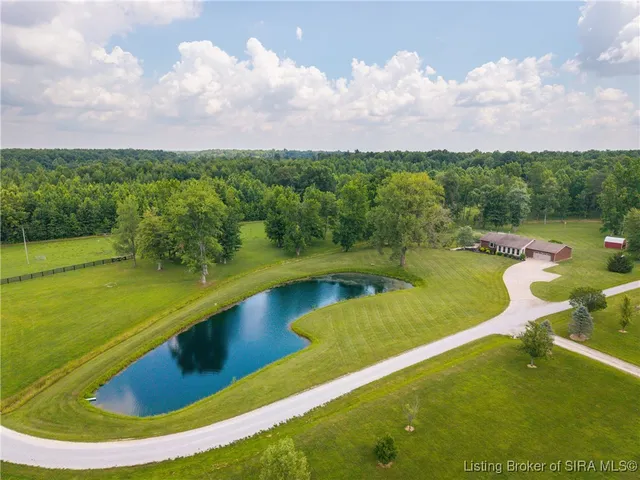 $585,000 | 8641 South 850 West, Nabb, IN 47147