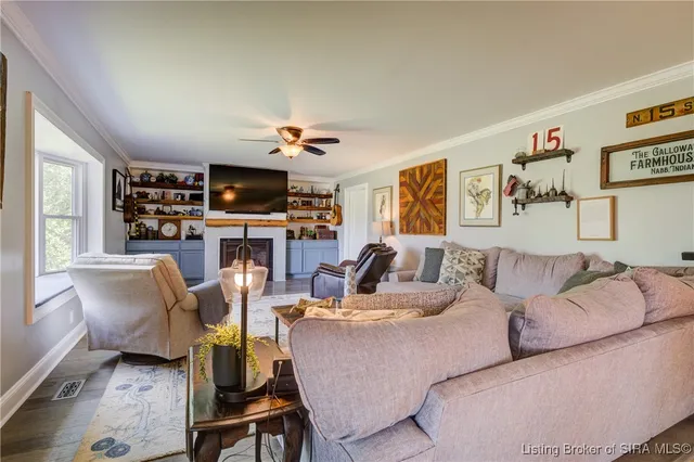 $585,000 | 8641 South 850 West, Nabb, IN 47147