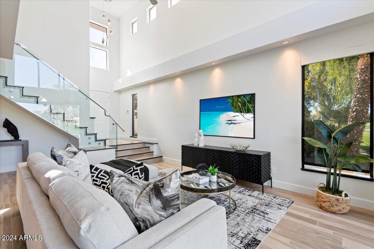 7222 East Gainey Ranch Road, Unit 126 Scottsdale, AZ 85258 - Photo 11 of 63 Great Room