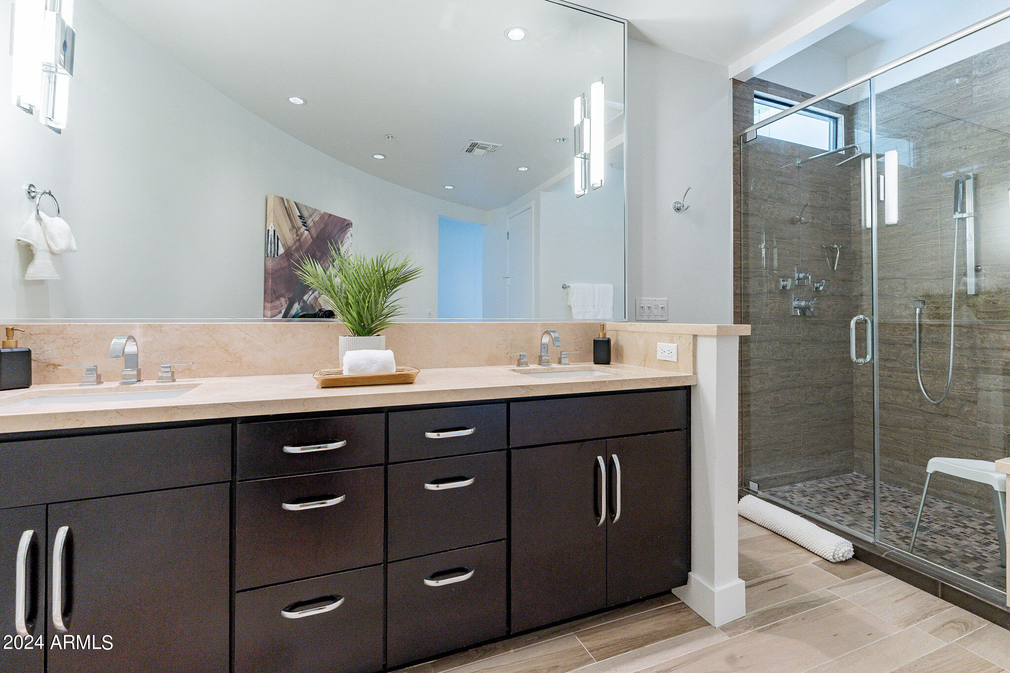 7222 East Gainey Ranch Road, Unit 126 Scottsdale, AZ 85258 - Photo 30 of 63 Pristine!