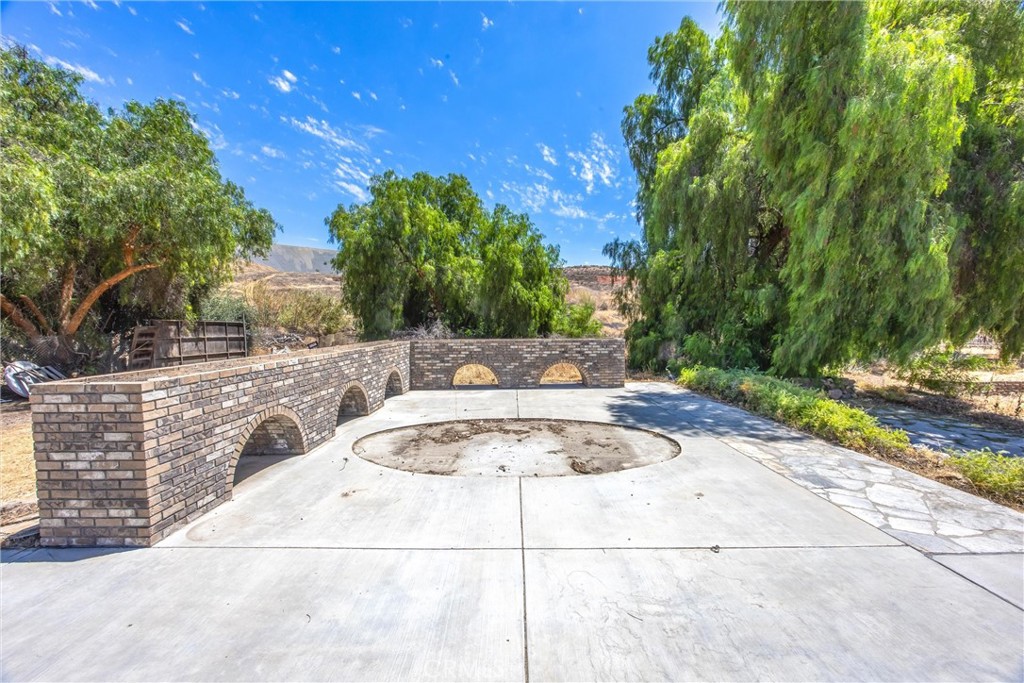 9099 Cajalco Road Corona, CA 92881 - Photo 54 of 70