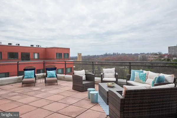 $5,500 | 1011 Arlington Boulevard, Unit 1102, Arlington, VA 22209