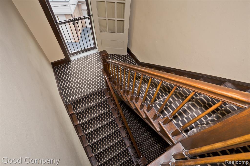 327 Southfield Road, Unit 3BS Birmingham, MI 48009 - Photo 8 of 51