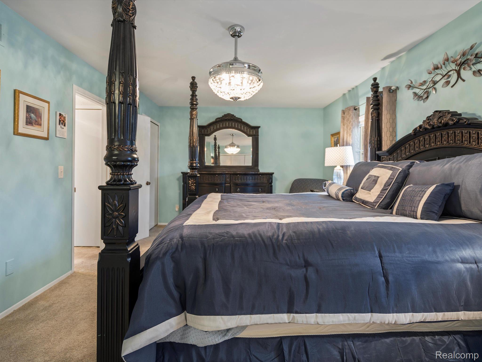 1364 Crescent Lane Rochester, MI 48306 - Photo 14 of 24 Gallery Image 14