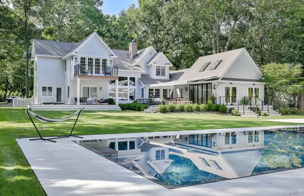 $7,795,000 | 1 Fox Crossing, Sag Harbor, NY 11963