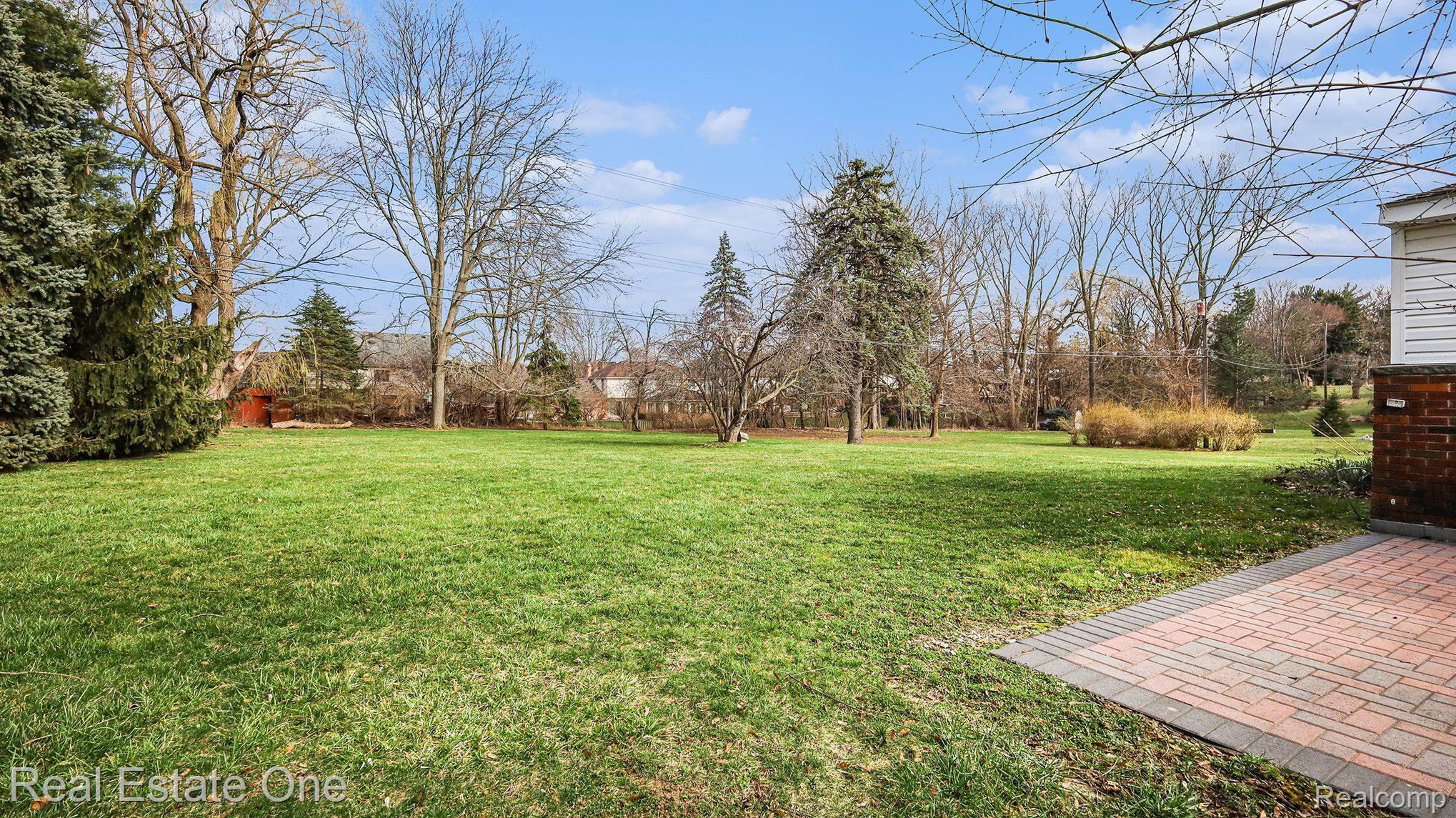313 Nesbit Lane Rochester, MI 48309 - Photo 21 of 22 Gallery Image 21