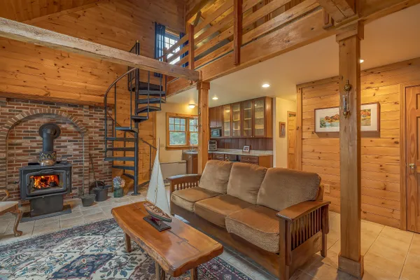 $559,000 | 176 North Main Street, Stonington, ME 04681