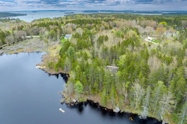 $559,000 | 176 North Main Street, Stonington, ME 04681