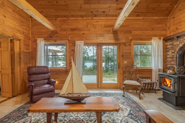 $559,000 | 176 North Main Street, Stonington, ME 04681