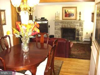 1568 Hilltop Road Pottstown, PA 19464 - Photo 3 of 6 Gallery Image 3