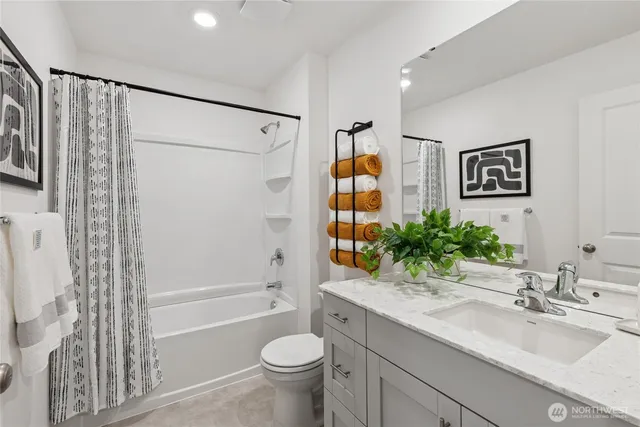 $509,995 | 510 Cremini Loop Southeast, Unit 72, Lacey, WA 98513