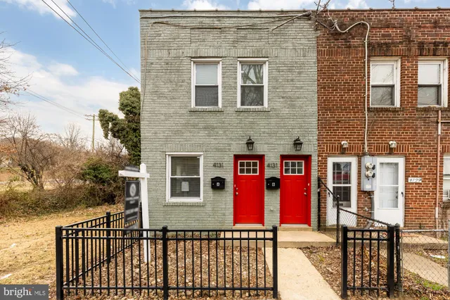 $1,625 | 4131 Hunt Place Northeast, Unit A, Washington, DC 20019