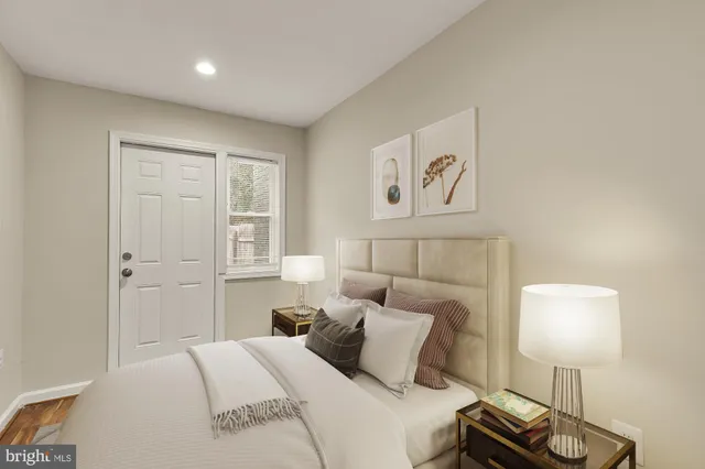 $1,625 | 4131 Hunt Place Northeast, Unit A, Washington, DC 20019