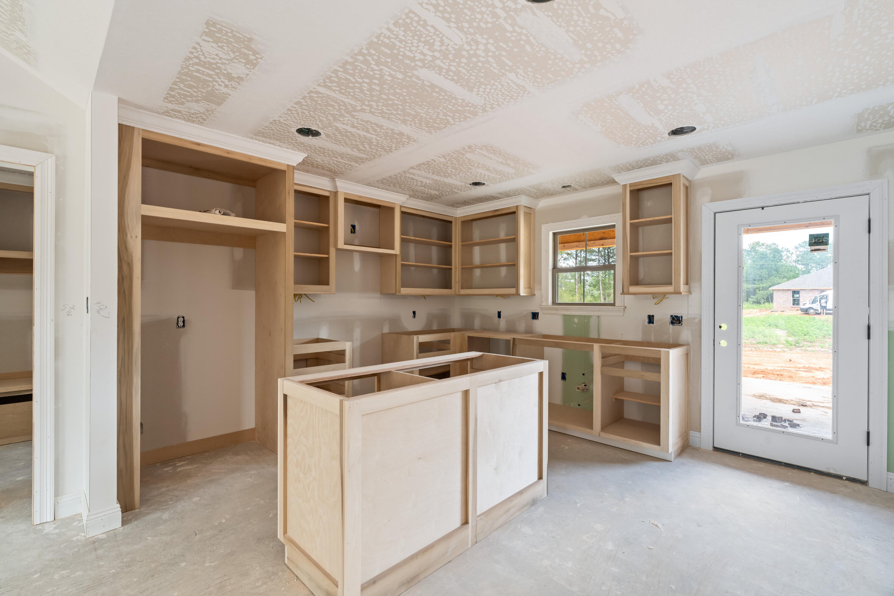 8 North Bryant Road Sumrall, MS 39482 - Photo 4 of 15 Gallery Image 4
