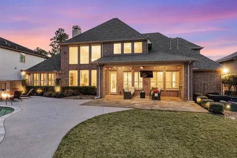 $1,030,000 | 179 Del Monte Pines Drive, Montgomery, TX 77316