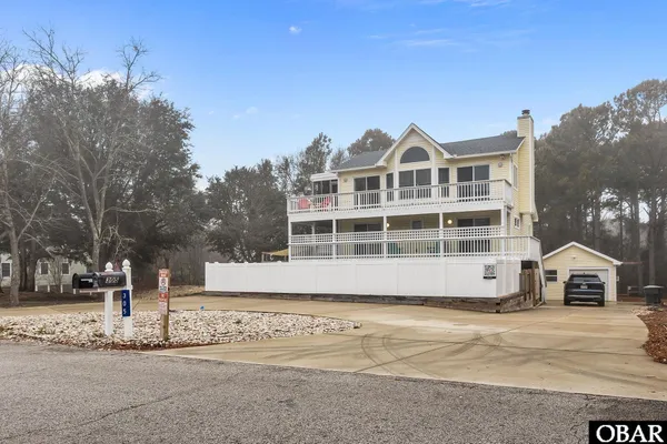 $859,000 | 305 Hillcrest Drive, Southern Shores, NC 27949