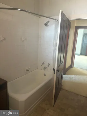 $1,245 | 214 Broadway, Hanover, PA 17331