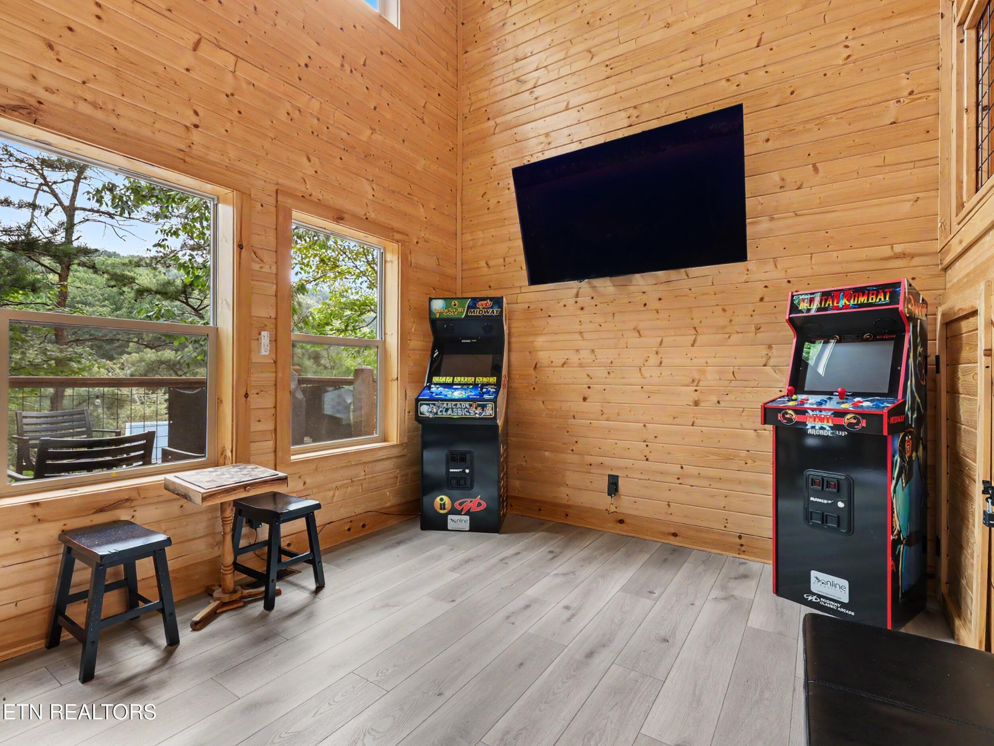 24072412 Ridgehigh Pass Sevierville, TN 37876 - Photo 23 of 39 Gallery Image 23