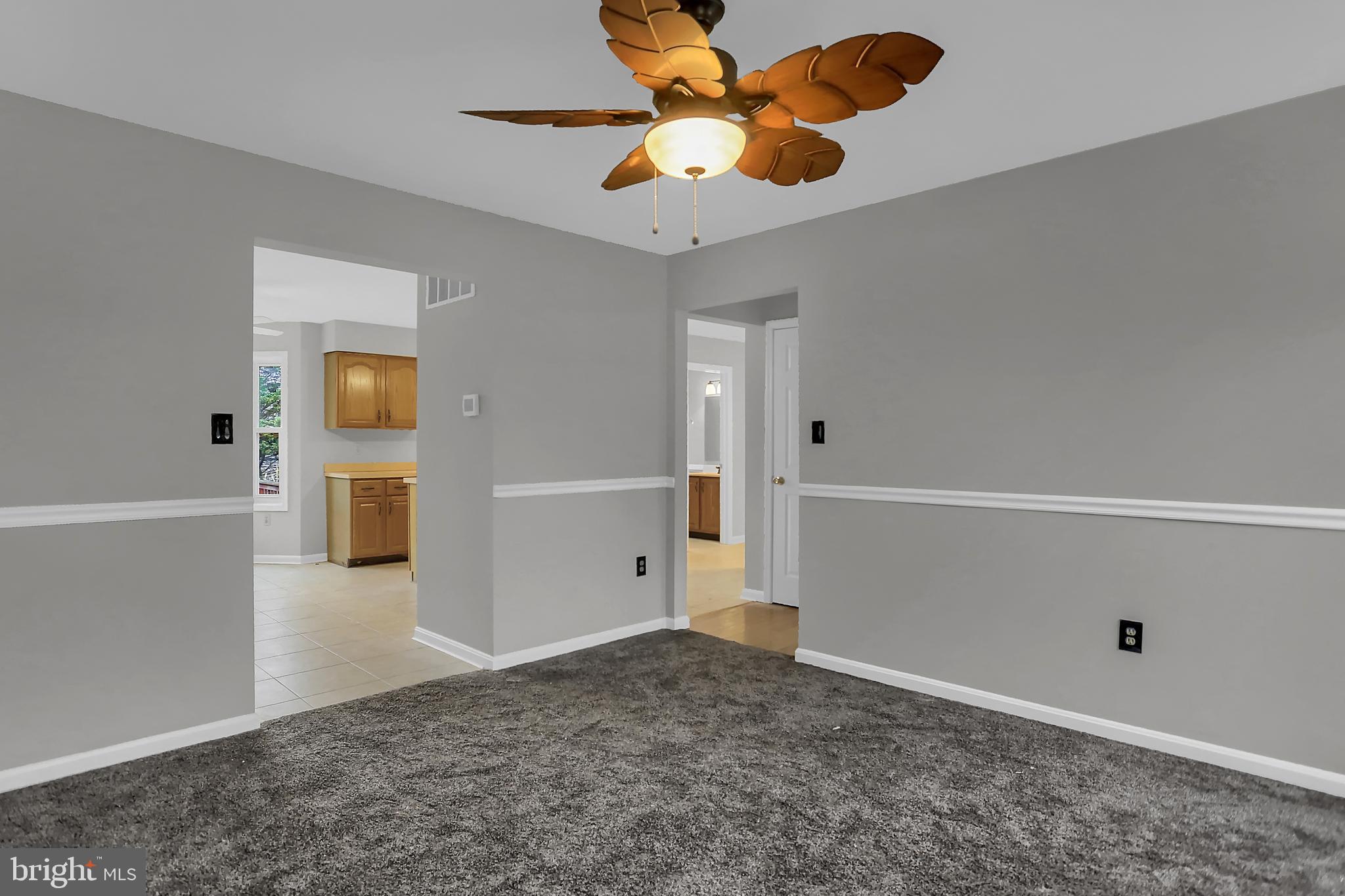 15282 Whitcraft Road New Freedom, PA 17349 - Photo 19 of 54 Dining room - level 1