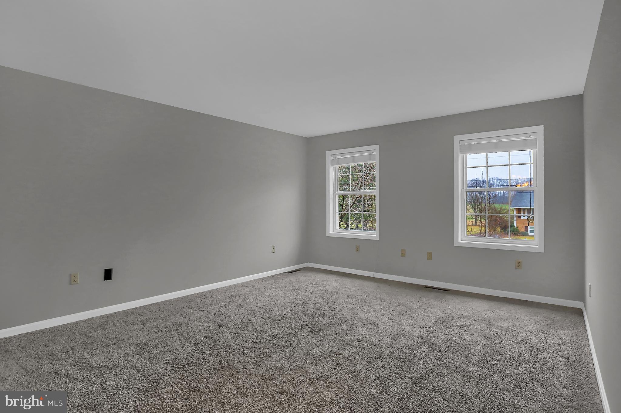 15282 Whitcraft Road New Freedom, PA 17349 - Photo 21 of 54 MBR w/ full bath - level 2