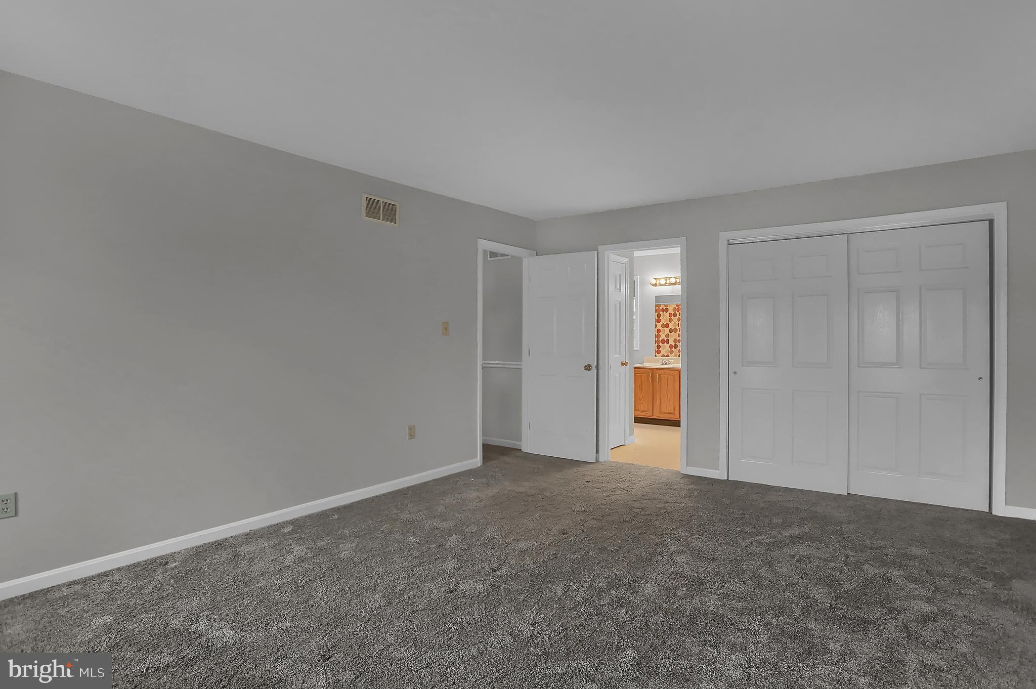15282 Whitcraft Road New Freedom, PA 17349 - Photo 22 of 54 MBR w/ full bath - level 2