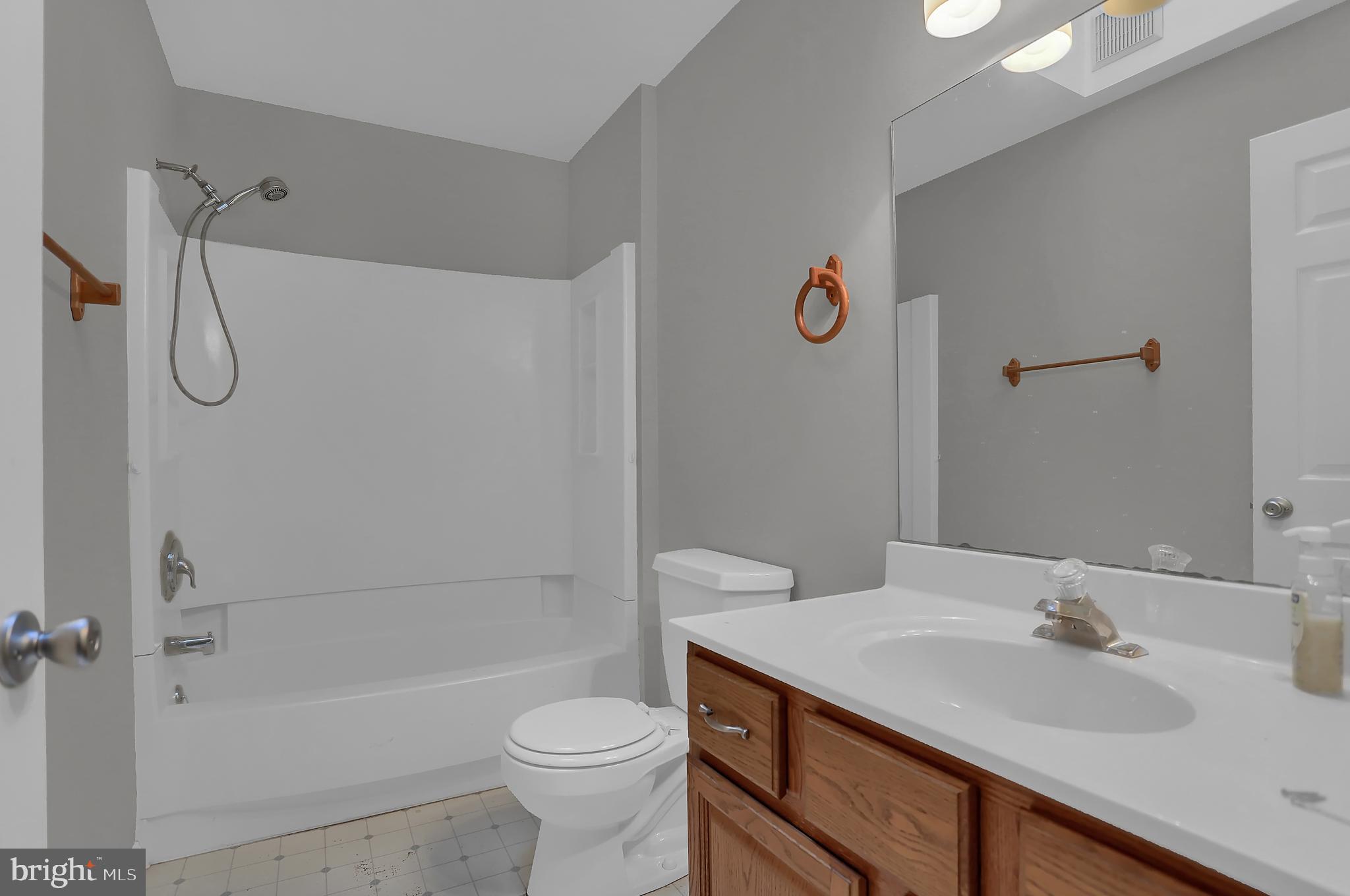 15282 Whitcraft Road New Freedom, PA 17349 - Photo 32 of 54 Full bath - level 2