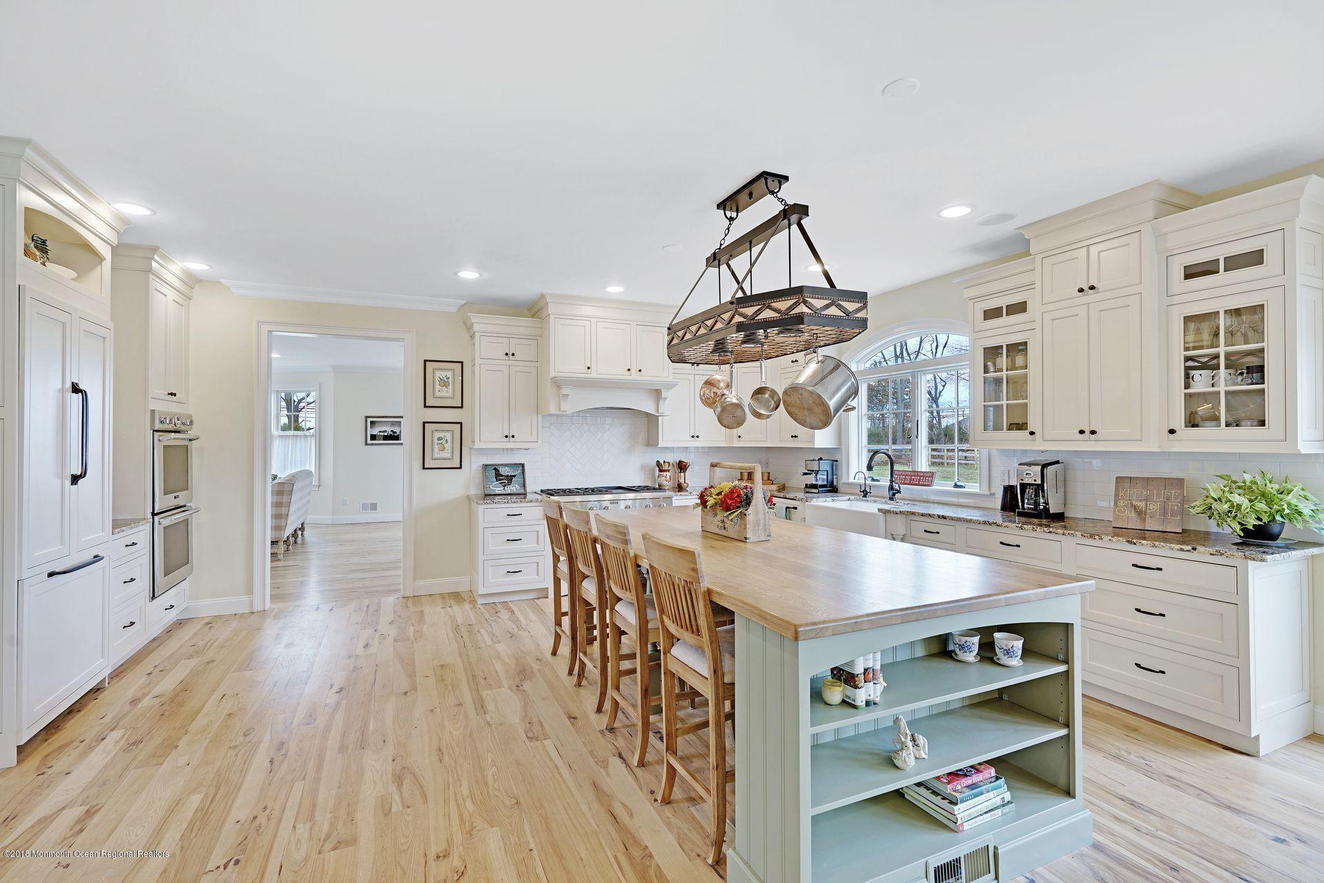 22 Megill Road Farmingdale, NJ 07727 - Photo 21 of 51 26