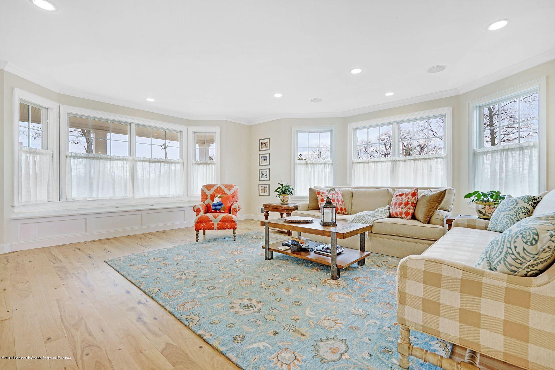 22 Megill Road Farmingdale, NJ 07727 - Photo 29 of 51 36