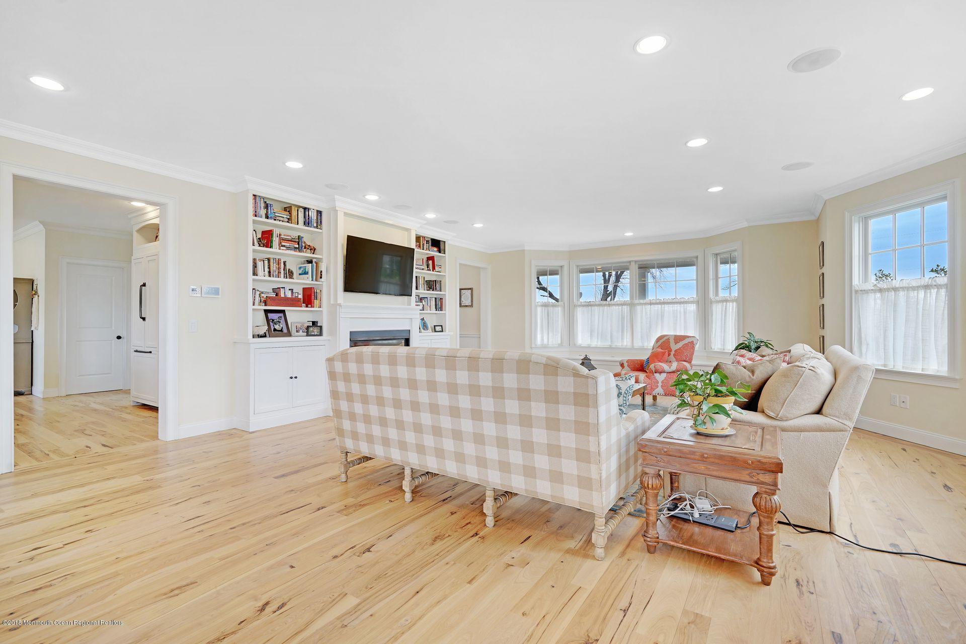 22 Megill Road Farmingdale, NJ 07727 - Photo 34 of 51 42