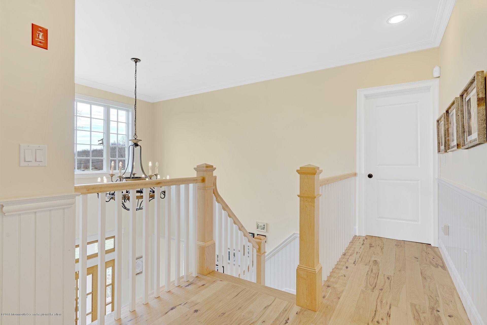 22 Megill Road Farmingdale, NJ 07727 - Photo 38 of 51 46