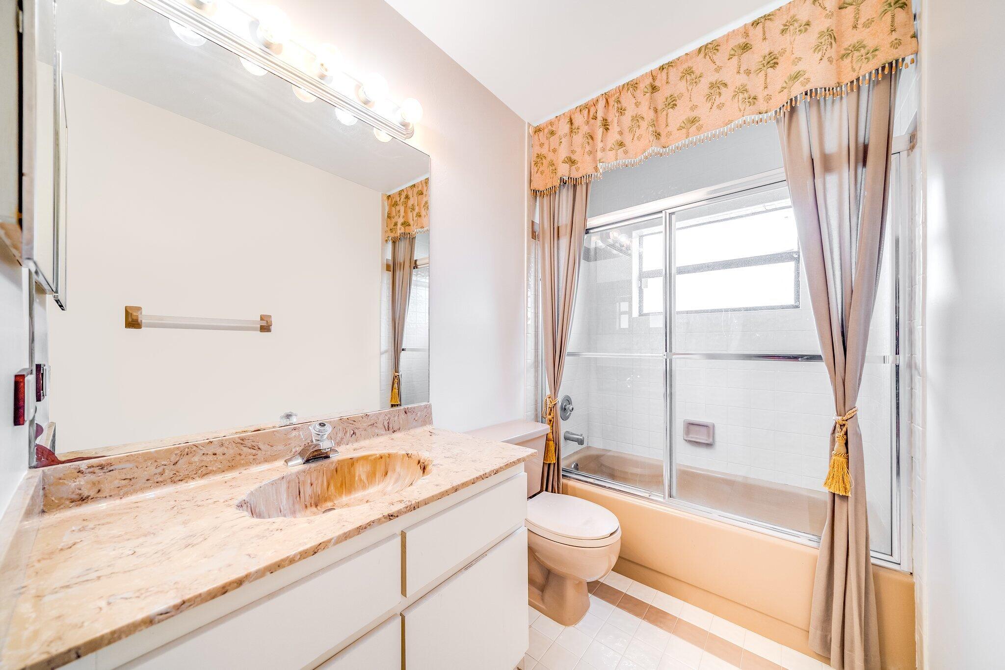 8895 Old Pine Road, Unit 4 Boca Raton, FL 33433 - Photo 27 of 42 32-web-or-mls-JOY02972